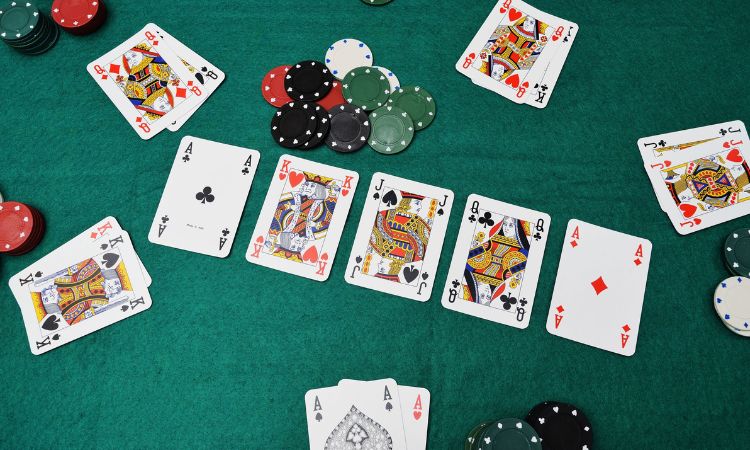 Khả năng kiểm soát cảm xúc là rất quan trọng trong Poker